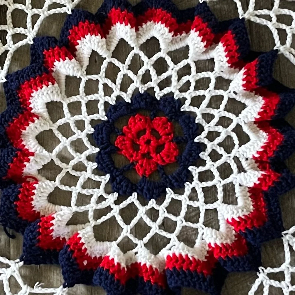 Handmade Ruffled Table Covering - Picture 4 of 5